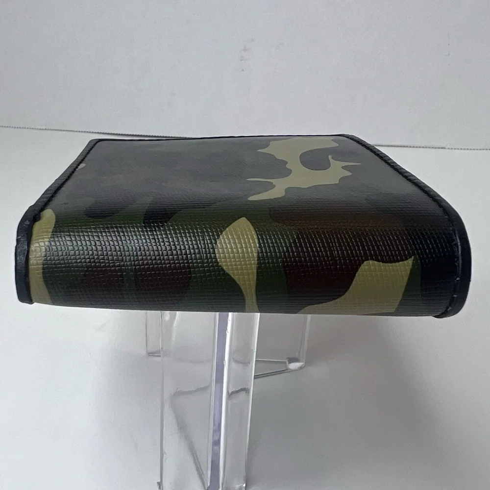 Spear Brands Camo Men’s Wallet | NEW/NWT!!!🖤🤎